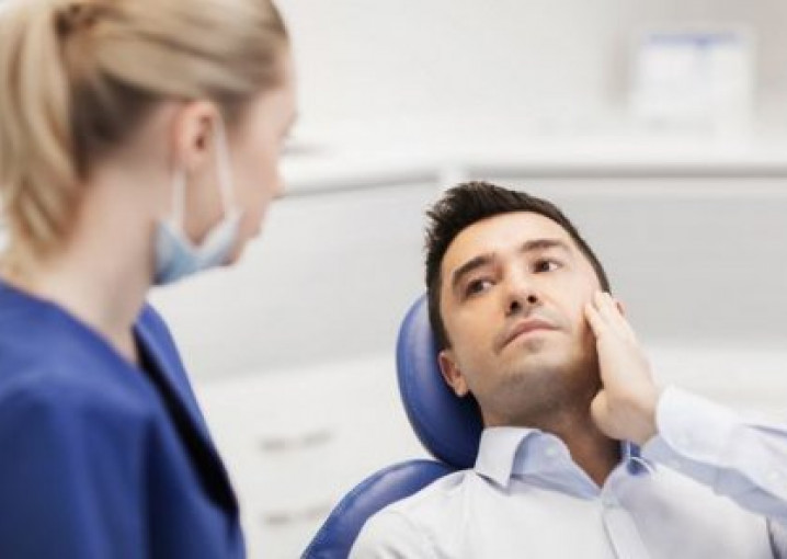 Симптомы и лечение кисты зуба